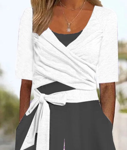 Black and White V-Neck Side Pocket Jumpsuit