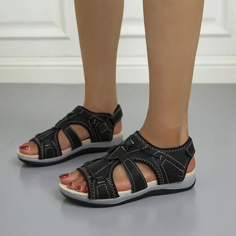 Daphne™ - Fashionable, adjustable summer sandals with arch support